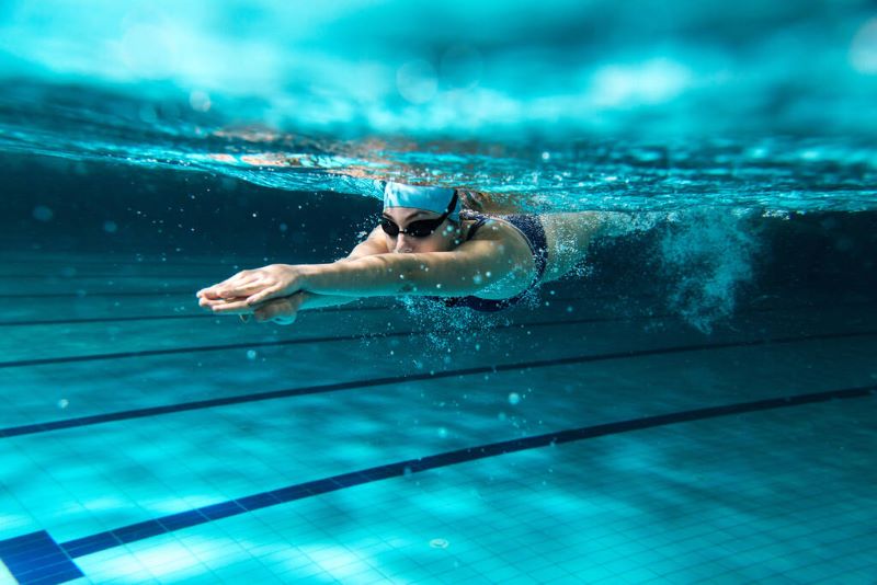 proteger os olhos esportes aquaticos